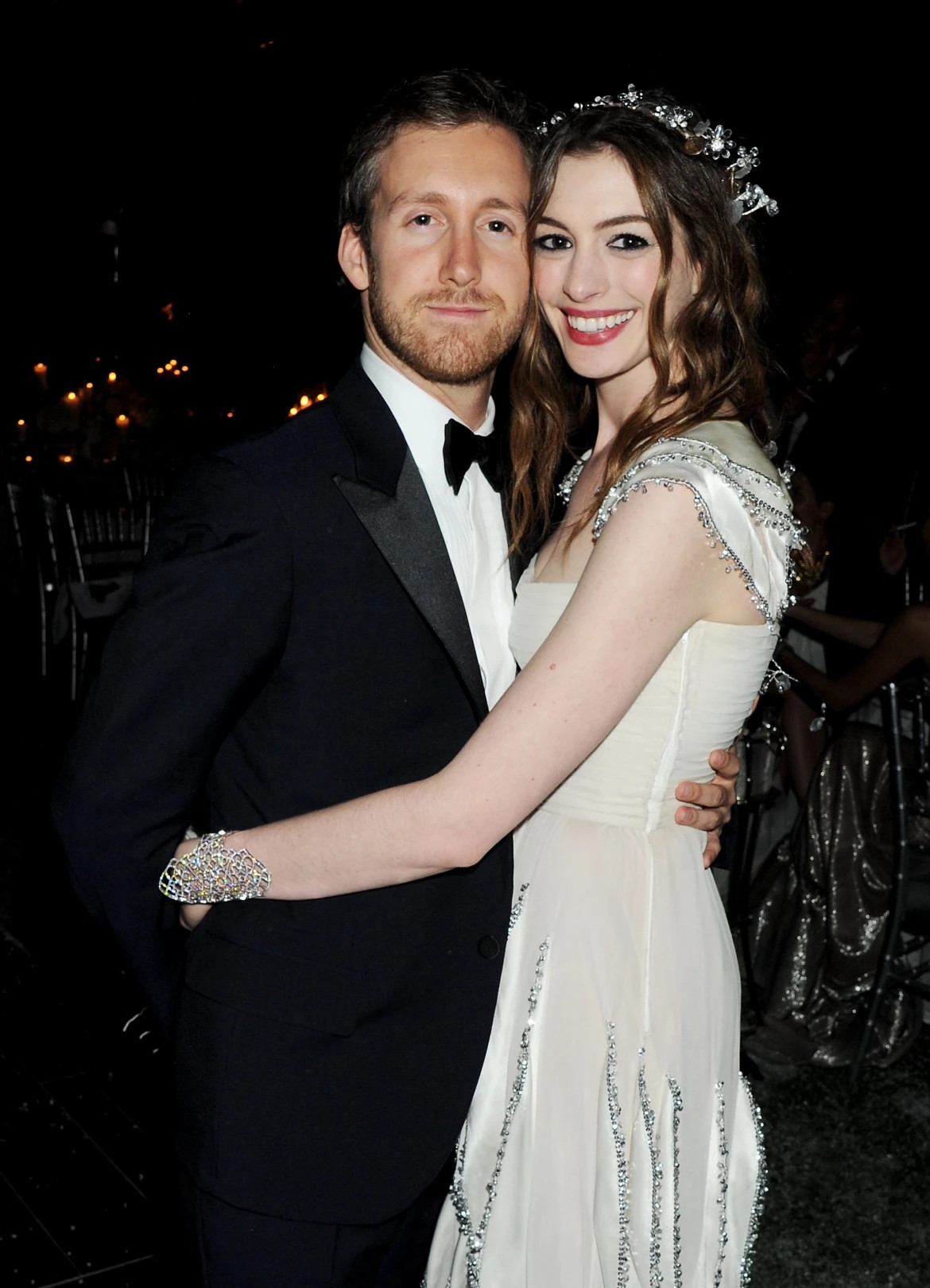 anne hathaway mang thai con thu 3 o tuoi 43 hinh anh 2