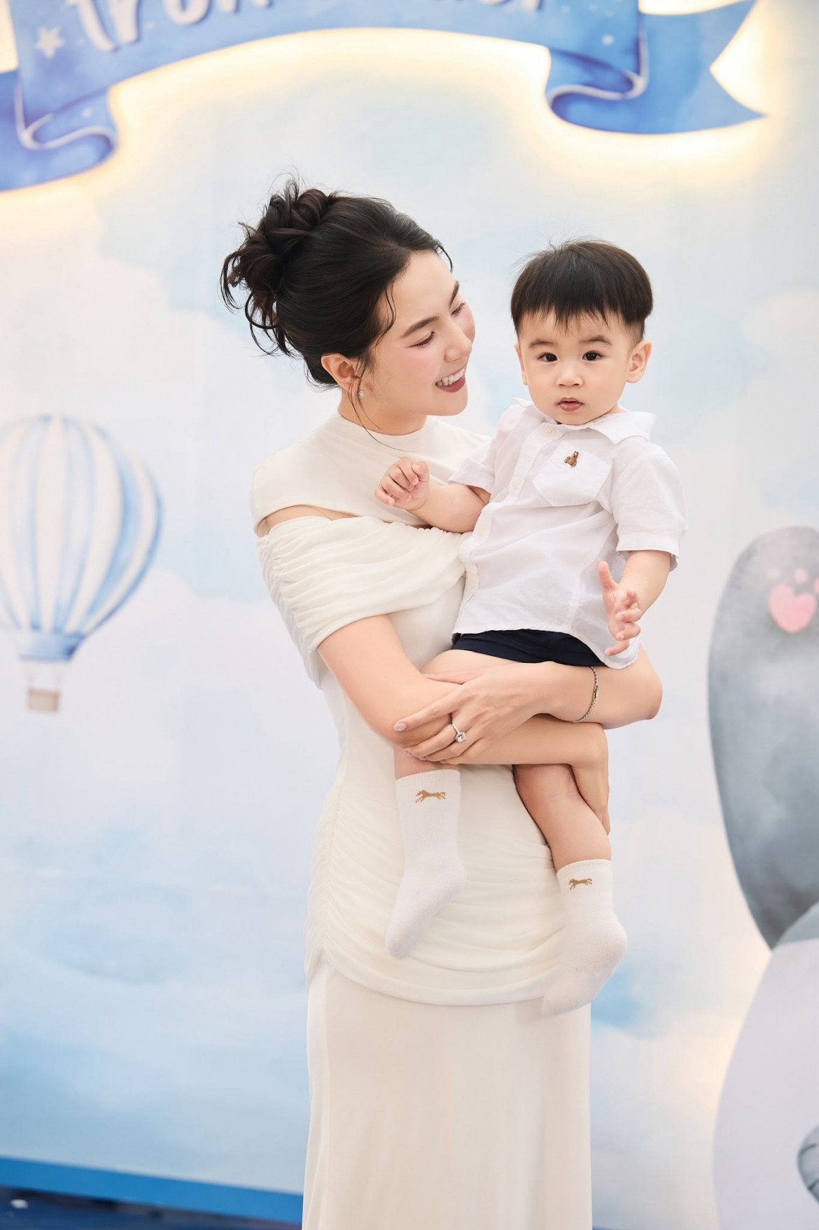 Mai Ngọc kể hành trình từ nữ MC bận rộn thành mẹ bỉm toàn thời gian插图4 mai ngoc ke hanh trinh tu nu mc ban ron thanh me bim toan thoi gian hinh anh 5