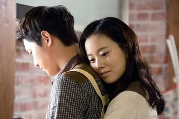 Chỉ vì câu nói 'con không giống bố', vợ trẻ làm một việc khiến mẹ chồng không còn gì để nói - Ảnh 1