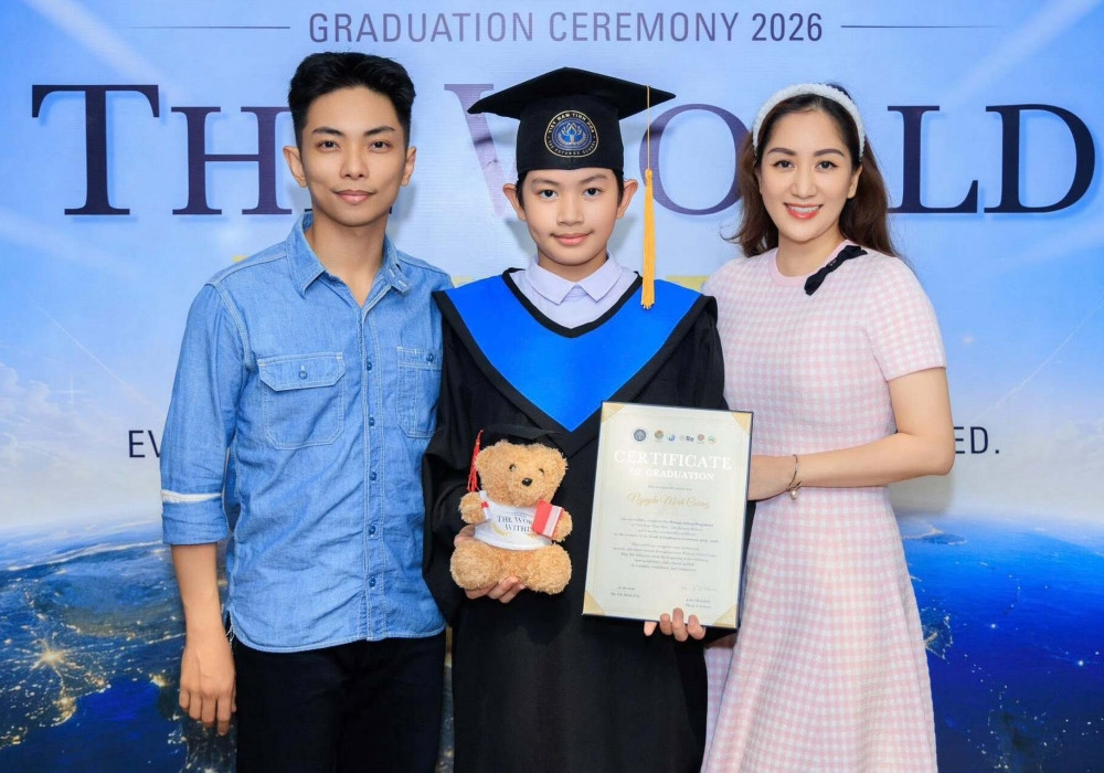 MC Trấn Thành hôn Hari Won trong ngày vui, diễn viên Tùng Dương hạnh phúc bên vợ 4插图2 batch_726330352_10164932590288559_2685006256285936482_n 0725.jpg