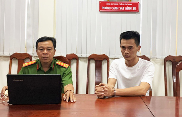 Phan Công Khanh tại cơ quan điều tra.