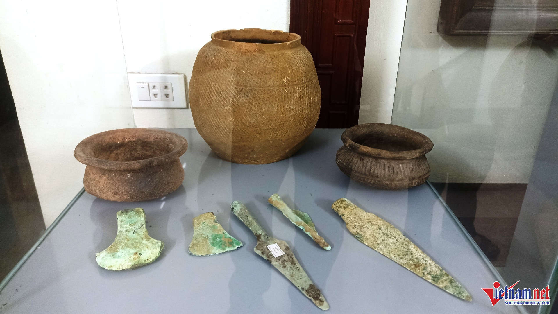 ‘Gã khùng’ ở Ninh Bình hơn 20 năm sưu tầm cổ vật với mong muốn đặc biệt插图2 W-Ông cường 3.jpg