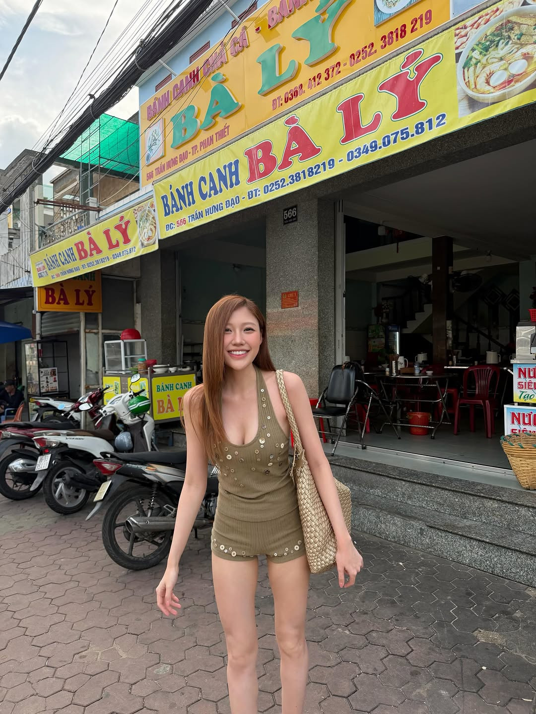 Gọi Uyển Ân là nữ thần mặc đẹp mùa hè 2026: Nhìn lượt thả tim Instagram đủ hiểu độ hot!
