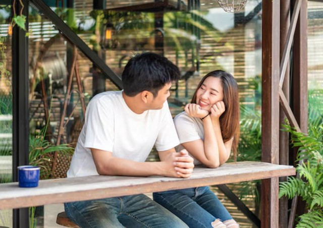 Nữ Bạch Dương thu hút nhờ sự thẳng thắn và chân thành trong tình cảm