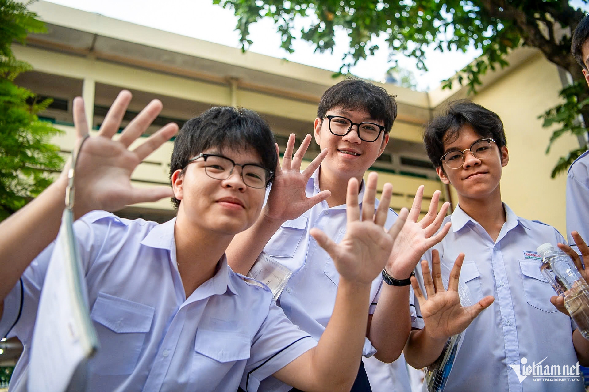 LỚp 10.jpg