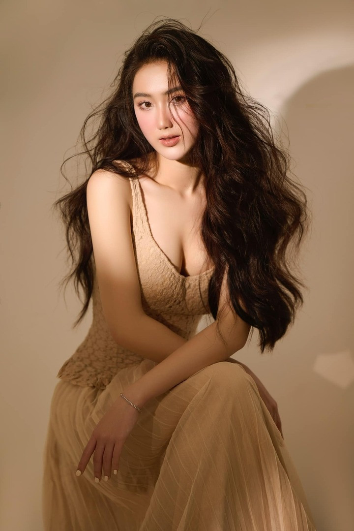 Dù xuất thân trong gia đình không có ai hoạt động nghệ thuật, Thanh Tâm vẫn quyết định thử sức với kỳ thi vào Trường Đại học Sân khấu - Điện ảnh Hà Nội khi vừa tròn 18 tuổi.