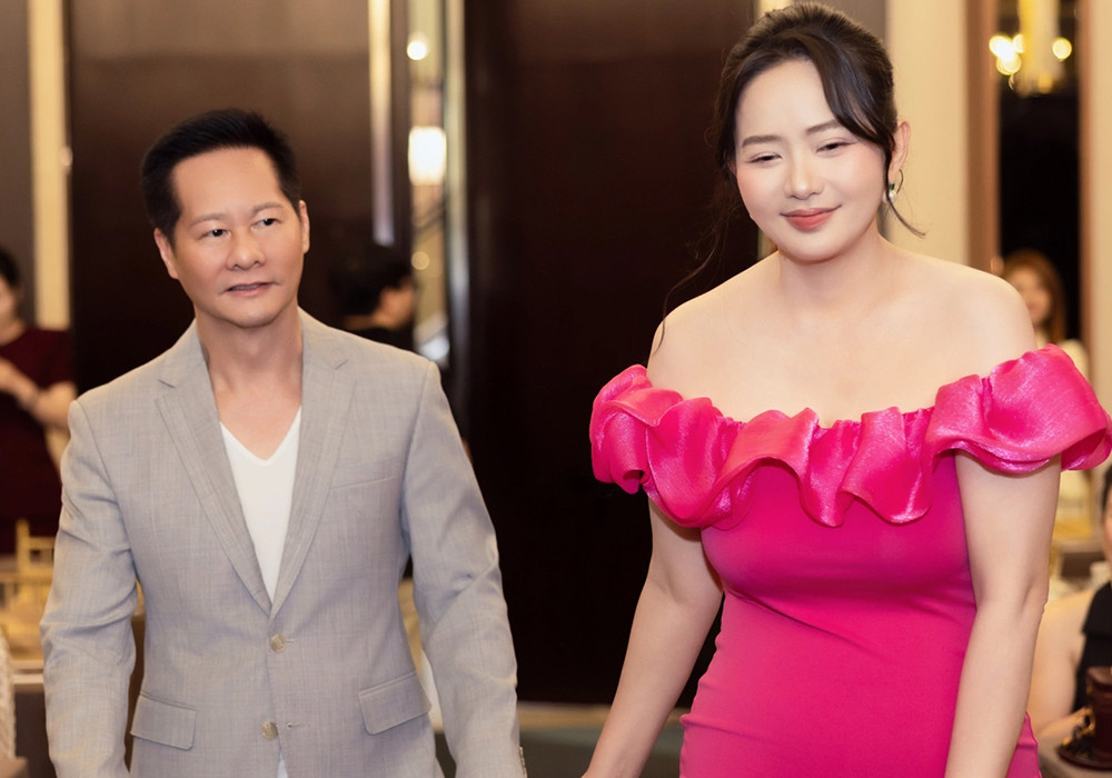 Ca sĩ Mỹ Lệ buồn vì mất kim cương, Phan Như Thảo được chồng đại gia chiều chuộng插图1 746644 sv.jpg