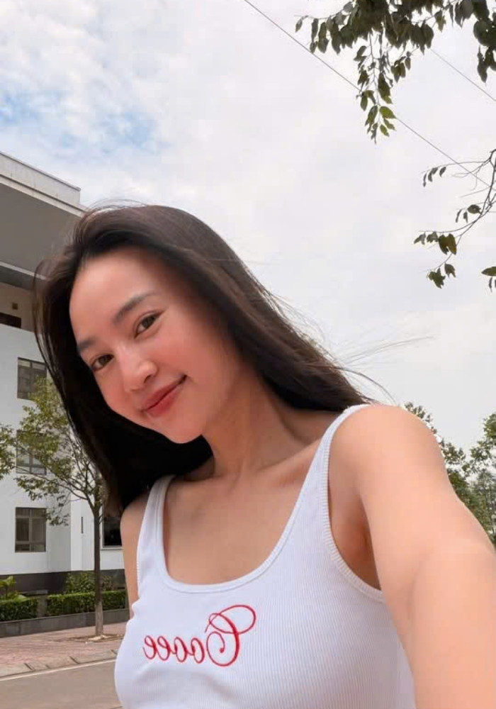Ca sĩ Mỹ Lệ buồn vì mất kim cương, Phan Như Thảo được chồng đại gia chiều chuộng插图4 batch_z7907575162823_32a949f5f7722960baadb4b718f1c286.jpg