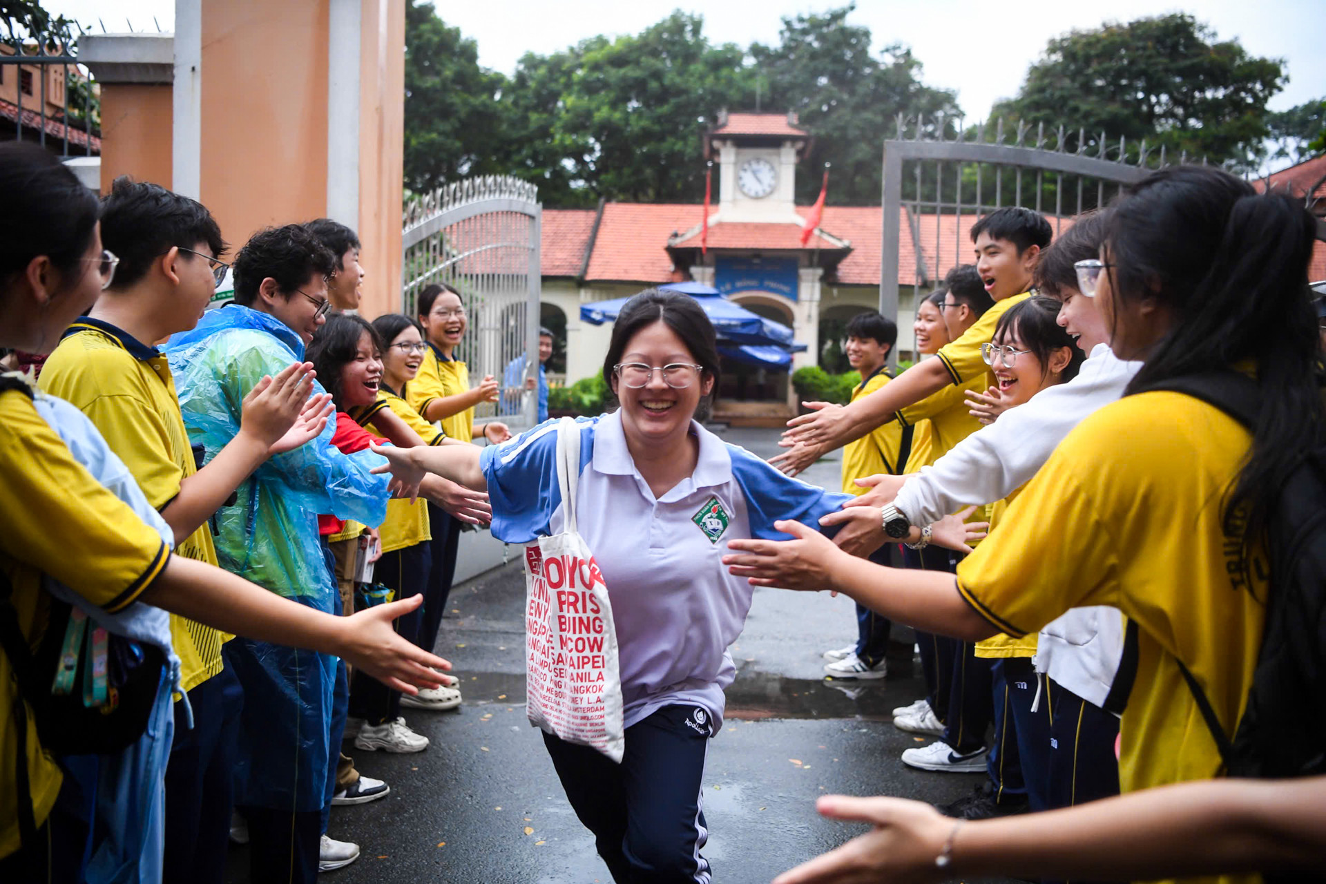 thi 10 TPHCM Tuấn Hùng 4.jpg