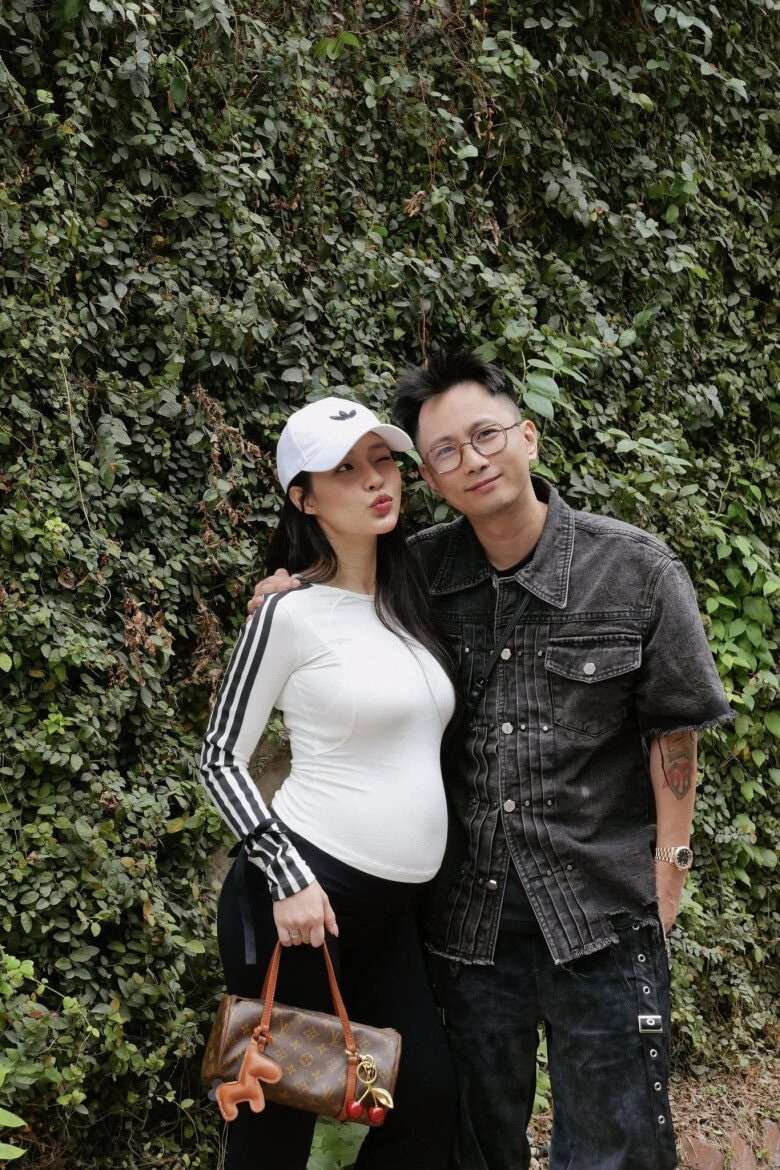 Rhymastic và Thanh Huyền giữ hạnh phúc mặn nồng, son sắt sau 7 năm bên nhau.