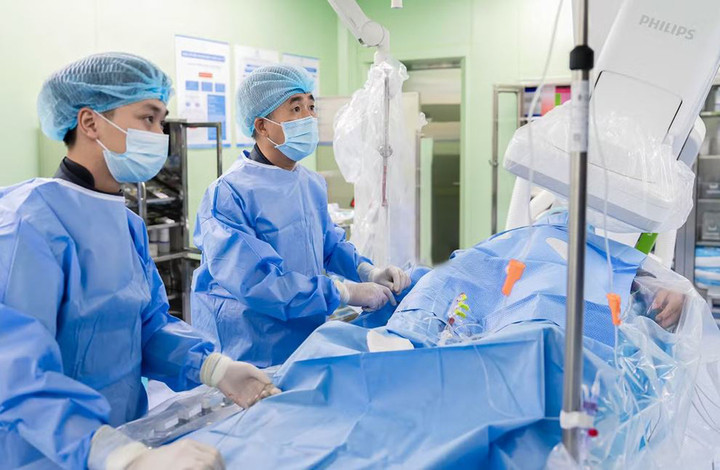 Chạy đua từng phút giành lại nhịp sống cho trái tim bệnh nhân