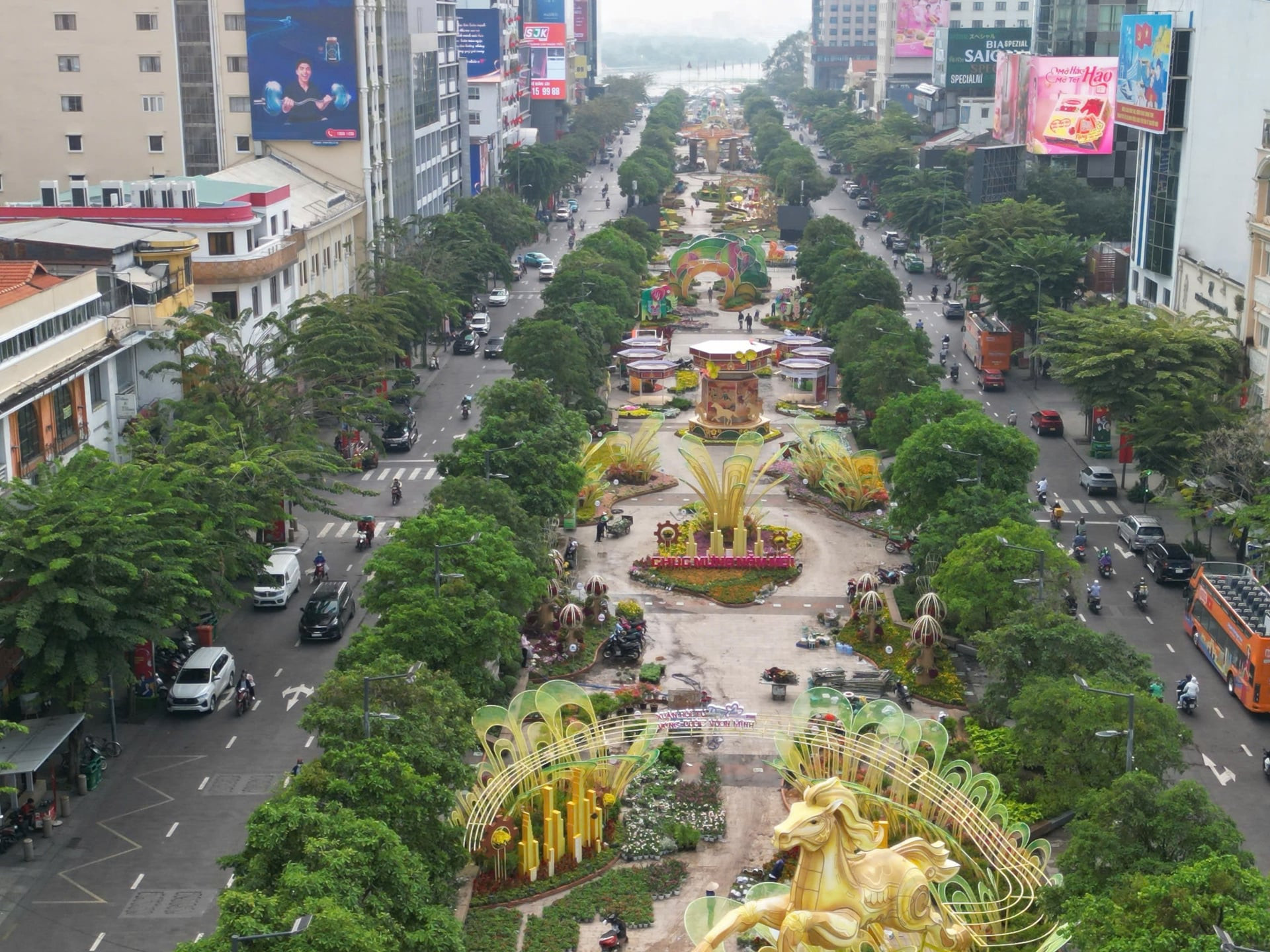 Hành trình “ngược dòng” của doanh nhân Johnathan Hạnh Nguyễn - 8