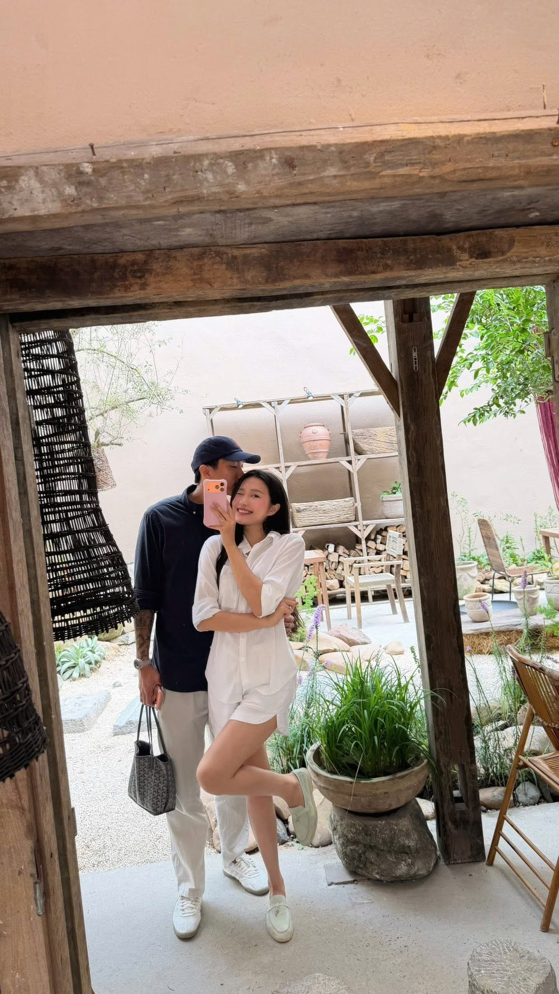 Visual 'thiên kim tiểu thư' của Doãn Hải My đẹp đến 'phát sáng' khiến Đoàn Văn Hậu mê mẩn插图5 doan-hai-my-5-1784171360.jpg