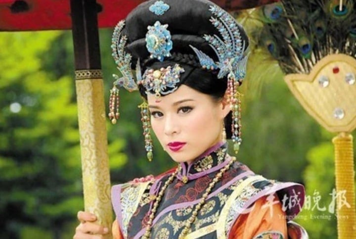 'Ngũ đại hoa đán TVB' từng giành ngôi Á hậu, U50 viên mãn bên 'ông trùm hộp đêm' - 2