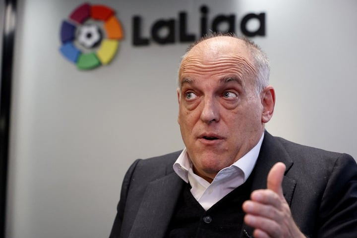 Chủ tịch LaLiga Javier Tebas đã cực lực chỉ trích chủ tịch FIFA, Gianni Infantino - Ảnh: Reuters