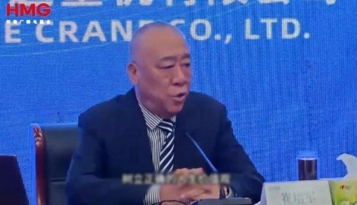 Chú rể bị sếp sa thải ngay tại đám cưới vì bất hiếu, chê mẹ xấu không cho dự lễ插图 Ông Thôi Bồi Quân chia sẻ về sự việc. (Ảnh: SN)