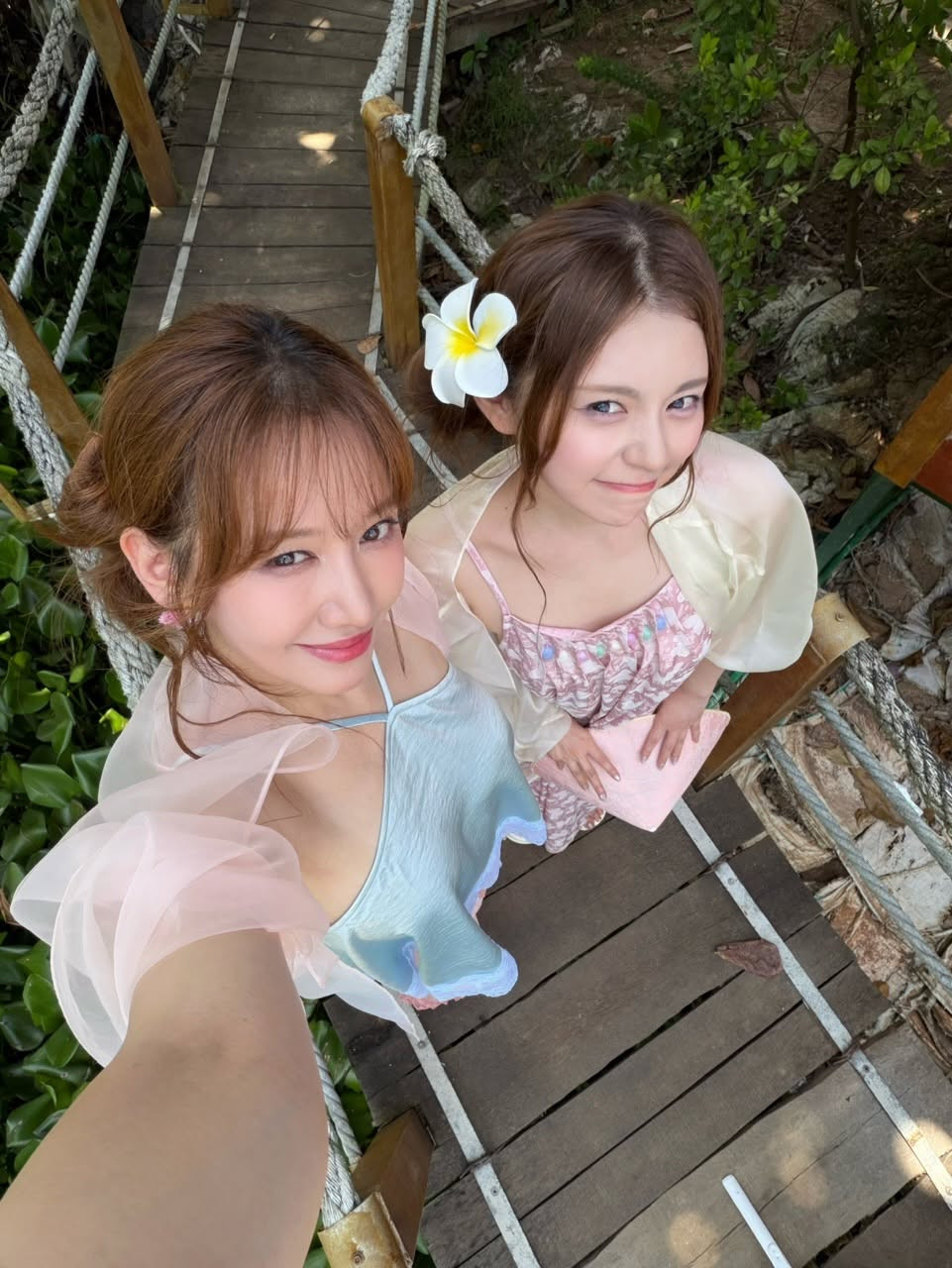 Clip hơn 1 triệu lượt xem gọi tên Hari Won: Camera thường vô tình trở thành tâm điểm bàn tán插图3 Hari Won cũng tỏ ra thích thú với chuyến đi khám phá vùng sông nước