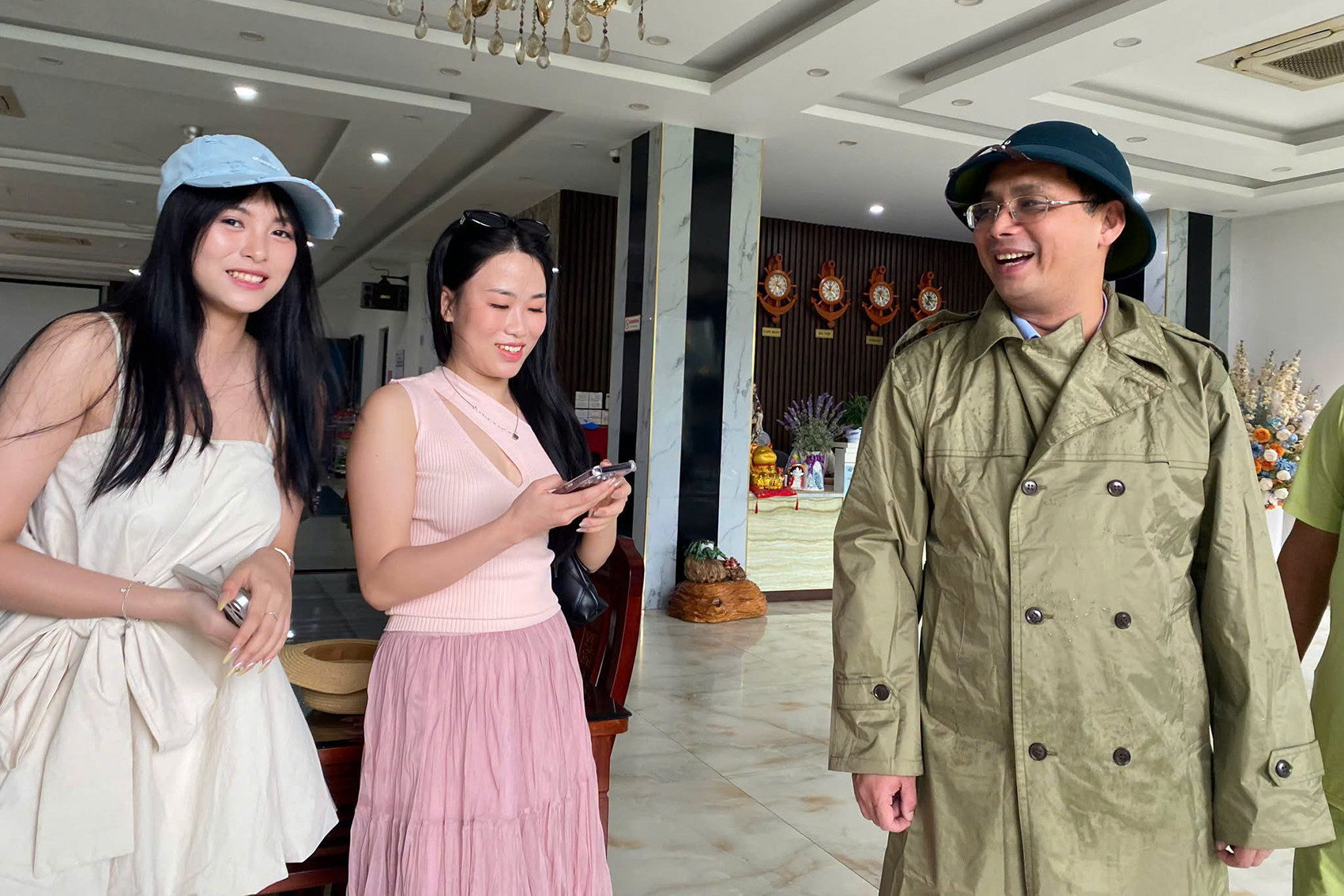 Hơn 2.800 du khách vẫn trên đảo Cô Tô khi bão số 1 sắp tiếp cận插图 737502479_1379340214167631_6565566517604563696_n.jpeg