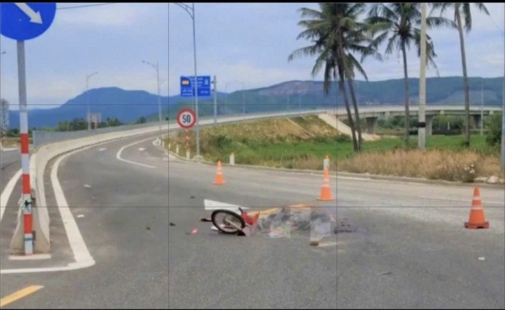 Hiện trường vụ tai nạn. (Ảnh: Q.N)