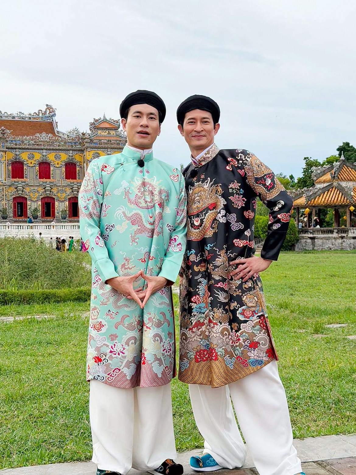 sao viet 6-7 son tung m-tp don tuoi 32, khoe nhung khoanh khac tai tiec sinh nhat hinh anh 8