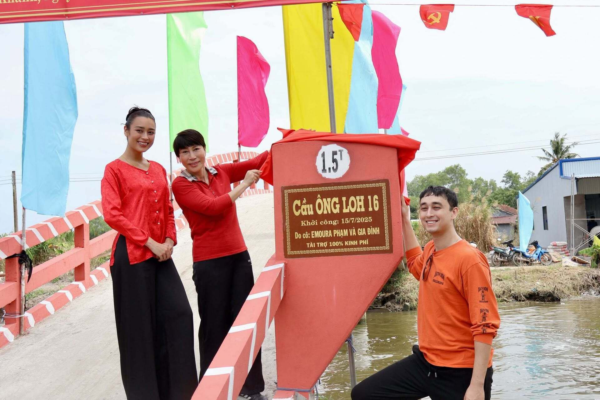 Học vấn và nhan sắc đời thường gây sốt của tân Miss Grand Vietnam 2026 - 9