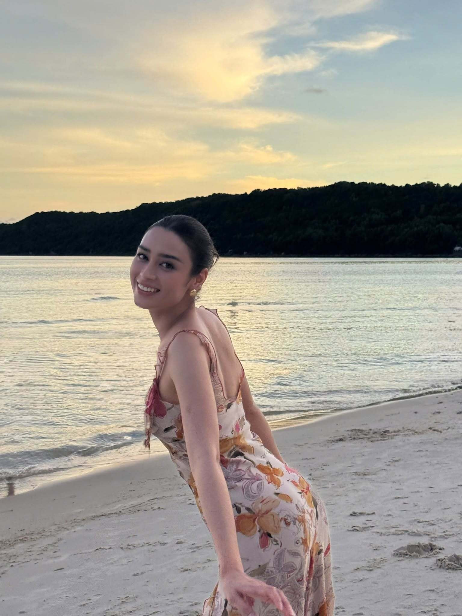 Tân Miss Grand Vietnam 2026: Sắc vóc nổi bật, mang 2 dòng máu Anh - Việt - 3