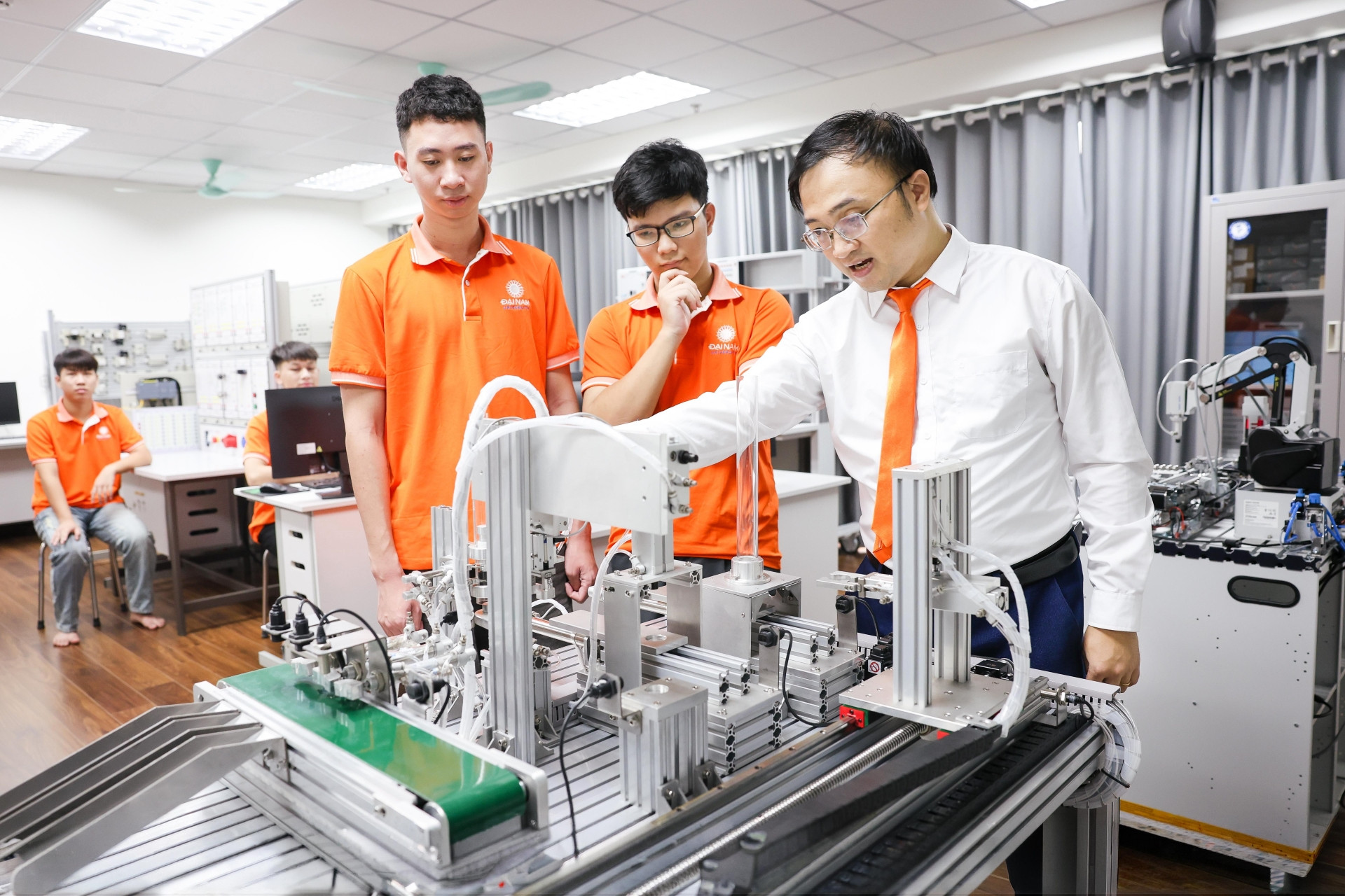 Đại học Đại Nam xét tuyển bổ sung 56 chương trình đào tạo, đón đầu nhu cầu nhân lực mới插图2 ảnh 3.jpg