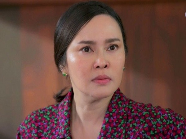 Mẹ chồng vung tiền cho 30 triệu mua điện thoại mới, dâu trẻ hí hửng đi mua để rồi khóc nấc vì lý do không ngờ  - Ảnh 1