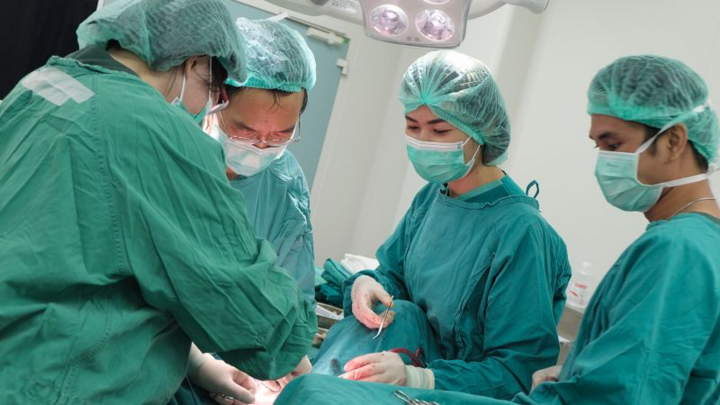 Thái Lan có đội ngũ bác sĩ phẫu thuật chuyển giới hàng đầu tích lũy qua hàng chục năm kinh nghiệm. (Ảnh: Thailand Trans Surgey)