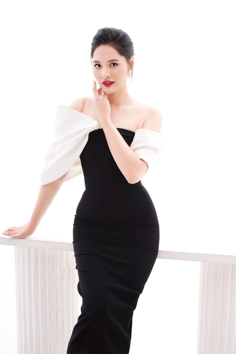 https://static-images.vnncdn.net/vps_images_publish/000001/000003/2026/8/22/huong-giang-02-313.jpg
