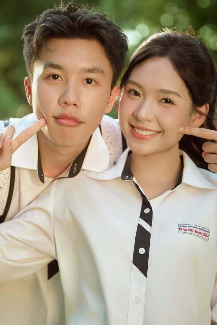 Cặp đôi Long Vũ - Lưu Ly được khán giả yêu mến bởi chuyện tình của Khánh - Phương trên màn ảnh.