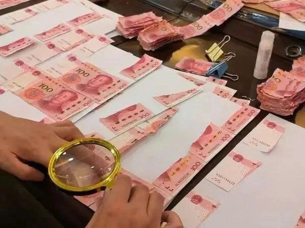 Cụ ông 80 tuổi xé nát hơn 1 tỷ đồng tiền tiết kiệm: Hơn 10 nhân viên ngân hàng phải làm việc suốt 20 ngày để cứu vãn插图2 1785578570525-1870493767235431998-8813458017045788548-d5c36b645f2ea83b22145a6021fbf946-1785578970.jpg