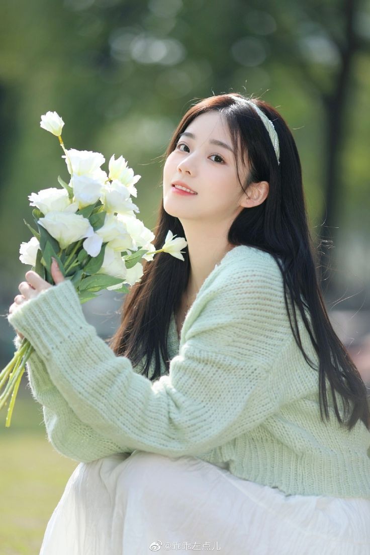 Kể từ ngày mai, thứ Ba 4/8/2026, 3 con giáp 'lọt vào mắt xanh Thần Tài', trúng số độc đắc, công danh vượng phát, tăng lương nhiều số - Ảnh 1