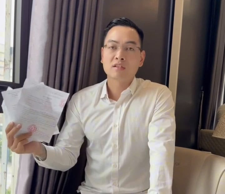 Hồ Văn Khoa với 3 giấy triệu tập và hứa sẽ ra trình diện trong ngày (4/8)