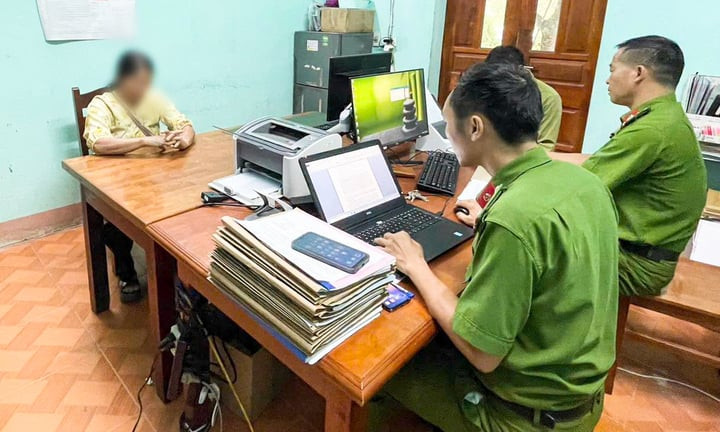 Đ.T.H. tại cơ quan công an. (Ảnh: Công an tỉnh Tuyên Quang)