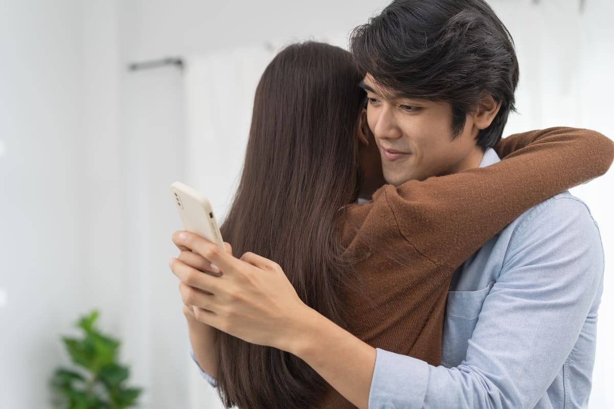Nhận diện 3 kiểu đàn ông trăng hoa, phụ nữ nhận ra sớm sẽ bớt hối tiếc插图1 tai-sao-dan-ong-ngoai-tinh-4-1537-copy-copy-1786090781.jpg