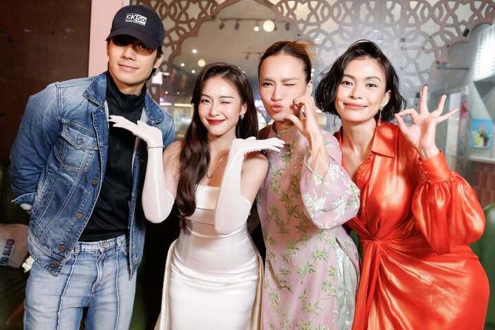 Hiện tại nữ diễn viên Khả Ngân chưa lên tiếng về chuyện mang thai. Vì thế đây vẫn chỉ là suy đoán của cư dân mạng. Dẫu vậy, nhiều khán giả mong cặp đôi mới của showbiz Việt sớm đón thêm tin vui.