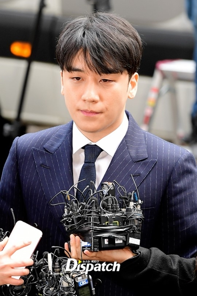 seungri-bigbang-lai-doi-mat-vong-lao-ly-vi-hanh-hung-nguoi-giua-gangnam-dspl-2-1789093823.png