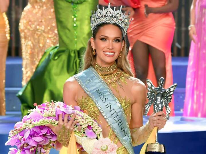 Người đẹp Mỹ đăng quang Miss International Queen 2026.