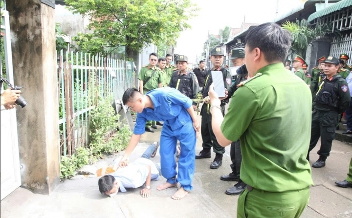 Một phân cảnh thực nghiệm hiện trường.