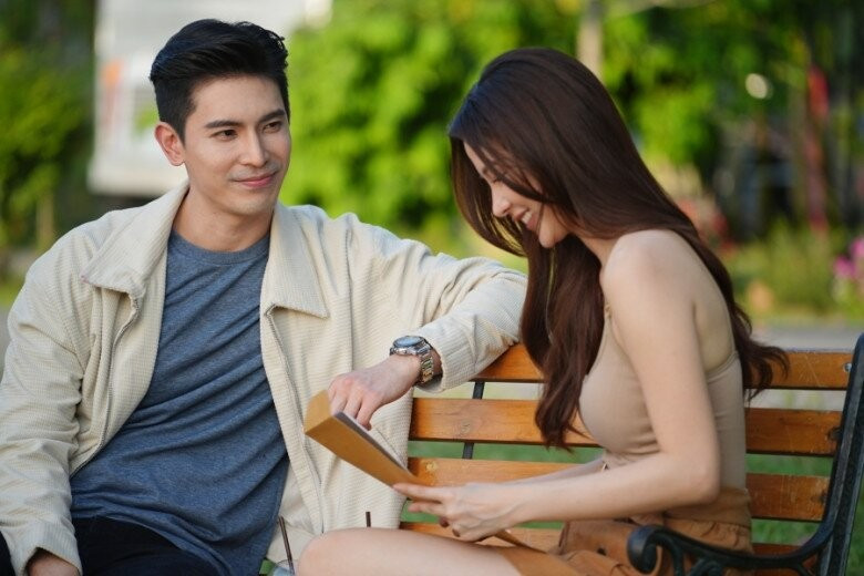 Bỏ bạn gái để đến với sếp hơn 6 tuổi, 4 năm sau gặp lại em, tôi hối hận không thôi插图