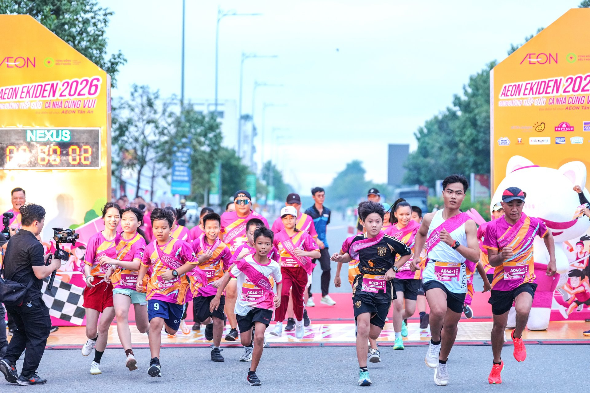 Hình 1.jpg