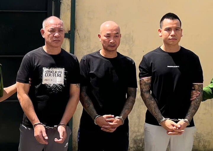 Các đối tượng (từ trái qua phải): Nguyễn Văn Dũng; Phạm Trung Kiên; Phạm Tiến Mạnh. (Ảnh: Bộ Công an)