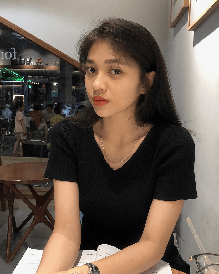 Câu nói vừa đính chính vừa mang màu sắc hài hước của Minh Kiên nhanh chóng khiến người hâm mộ bật cười.