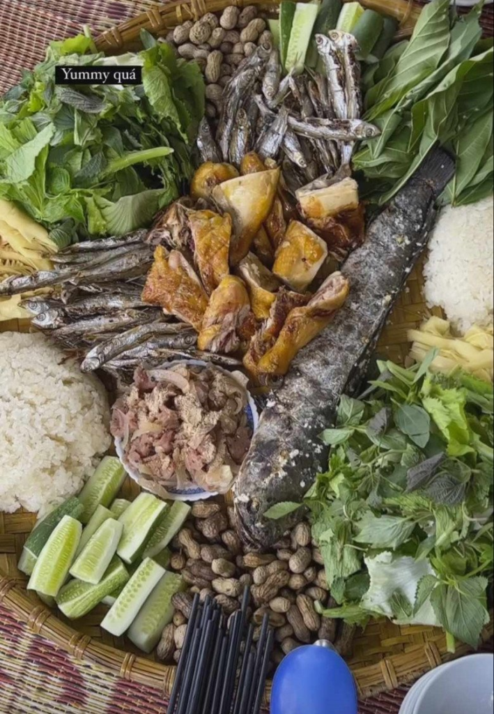 hoa-hau-nong-dan-do-thi-ha-khoe-1