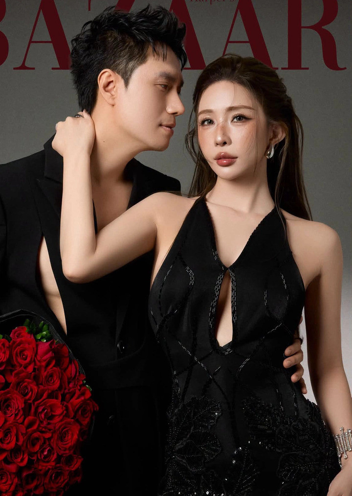 Việt Anh – Quỳnh Nga sau khi công khai yêu, ngày càng tình tứ插图 Sau thời gian dài giữ kín chuyện tình cảm, Việt Anh và Quỳnh Nga chính thức công khai hẹn hò vào giữa tháng 7. Từ thời điểm đó, cả hai thoải mái hơn khi xuất hiện cùng nhau trước công chúng cũng như chia sẻ những khoảnh khắc đời thường trên mạng xã hội.